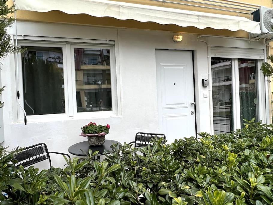Jimmy'S Pool Apartment Peraia  ภายนอก รูปภาพ