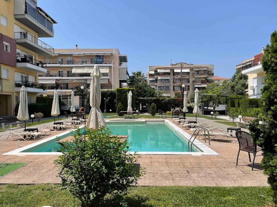 Jimmy'S Pool Apartment Peraia  ภายนอก รูปภาพ